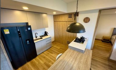 Apartamento Amoblado en venta en Loma Del Barro Envigado