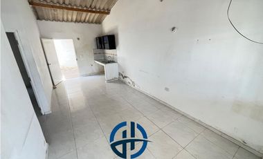 SE VENDE CASA EN LA URBANIZACIÓN LAS ACACIAS SECTOR CISNE
