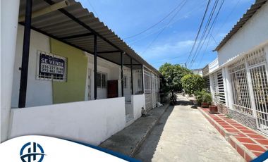 SE VENDE CASA EN LA URBANIZACIÓN LAS ACACIAS SECTOR CISNE