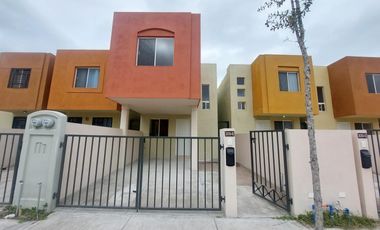 Casa en  renta Valle Castilla en Salinas Victoria N.L.