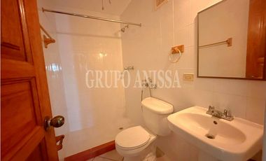 Oportunidad! Se Alquila Casa en Quarry Heights