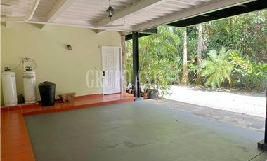 Oportunidad! Se Alquila Casa en Quarry Heights