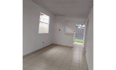 VENDO CASA EN LA CHORRERA RESIDENCIAL LAS PRADERAS