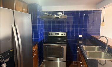 SE VENDE APARTAMENTO EN CASCO ANTIGUO