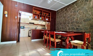 Casa 5D 3B en Algarrobo, a pasos Club de Yates y Playa