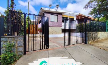 Casa 5D 3B en Algarrobo, a pasos Club de Yates y Playa