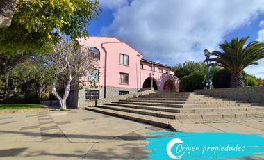 Casa 5D 3B en Algarrobo, a pasos Club de Yates y Playa