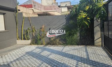 PH en alquiler c/ cochera en San Justo