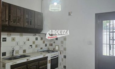 PH en alquiler c/ cochera en San Justo