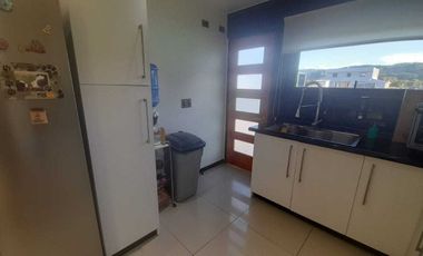 Casa en venta en LOS LAGOS