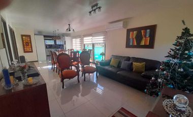 Casa en venta en LOS LAGOS