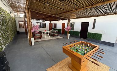 Vendo espaciosa casa en playa Arica.