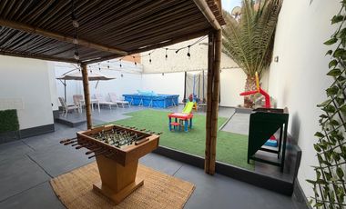 Vendo espaciosa casa en playa Arica.