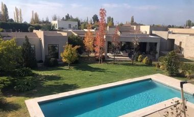 Casa en venta  en RINCONADA