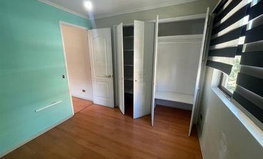 Casa en Arriendo en SANRA MARTA HUECHURABA 7148