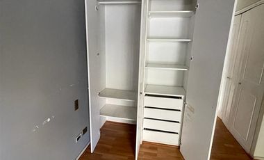 Casa en Arriendo en SANRA MARTA HUECHURABA 7148