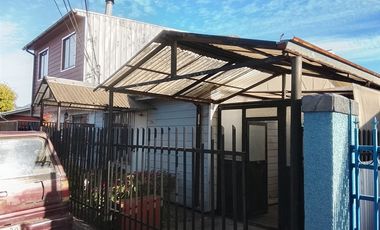 Casa en Venta en Raul Silva Henriquez