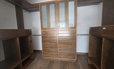 Penthouse de Lujo en 3 Niveles | Roof Garden Privado y 3 Estacionamientos.