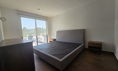 Penthouse de Lujo en 3 Niveles | Roof Garden Privado y 3 Estacionamientos.