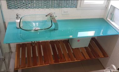 Casa en alquiler anual 6 amb. amoblado barrio Los Lagos Nordelta Tigre