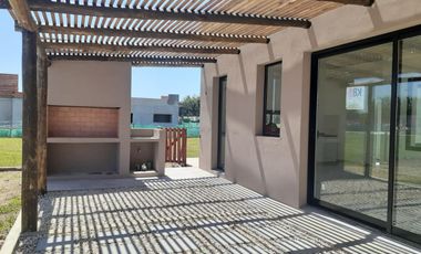 Venta Casa 4 amb. 600 M2 c/Renta hasta 2026 Barrio Manuel Belgrano Maschwitz Escobar
