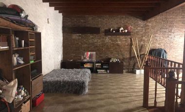 Venta Casa 6 amb. 1.500 M2 c/ escritura en Los Plátanos Berazategui