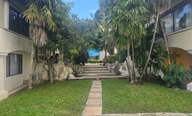 Villa Amueblada en Zona Hotelera