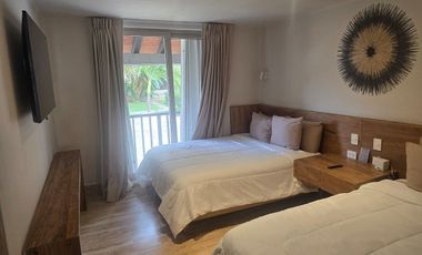 Villa Amueblada en Zona Hotelera