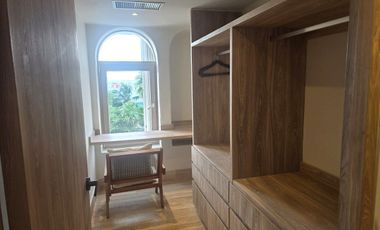 Villa Amueblada en Zona Hotelera