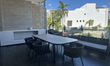 RC CASA EN VENTA O  RENTA EN LAGUNA PUERTO CANCUN