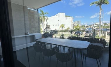 RC CASA EN VENTA O  RENTA EN LAGUNA PUERTO CANCUN