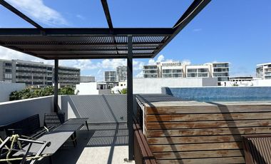 RC CASA EN VENTA O  RENTA EN LAGUNA PUERTO CANCUN
