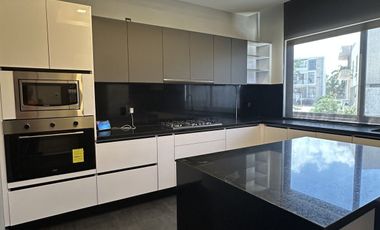 RC CASA EN VENTA O  RENTA EN LAGUNA PUERTO CANCUN
