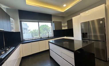 RC CASA EN VENTA O  RENTA EN LAGUNA PUERTO CANCUN