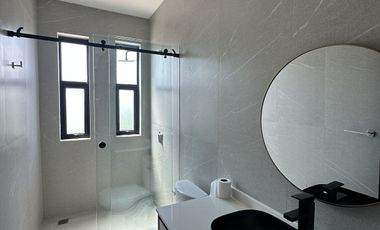 RC CASA EN VENTA O  RENTA EN LAGUNA PUERTO CANCUN