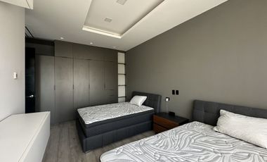 RC CASA EN VENTA O  RENTA EN LAGUNA PUERTO CANCUN