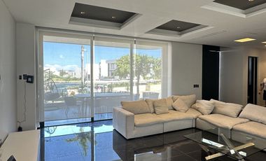 RC CASA EN VENTA O  RENTA EN LAGUNA PUERTO CANCUN