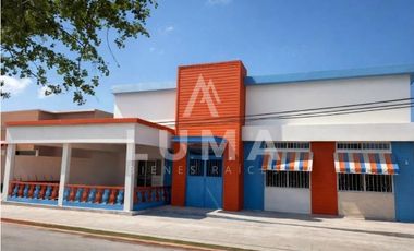 Renta de Local en Plaza Carmelita