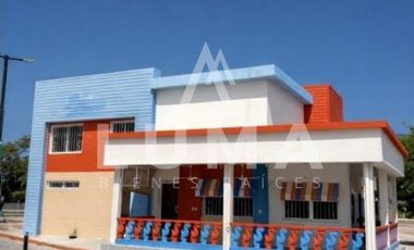 Renta de Local en Plaza Carmelita