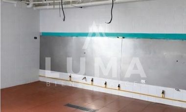 Renta de Local en Plaza Carmelita