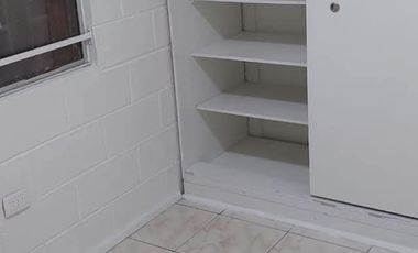 SE ARRIENDA HERMOSA CASA 4 DORMITORIOS Y 2 BAÑOS PALOMAR