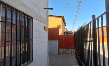 SE ARRIENDA HERMOSA CASA 4 DORMITORIOS Y 2 BAÑOS PALOMAR