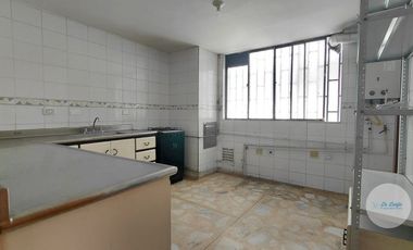 Apartamento en Arriendo Ubicado en Medellín Codigo 9682