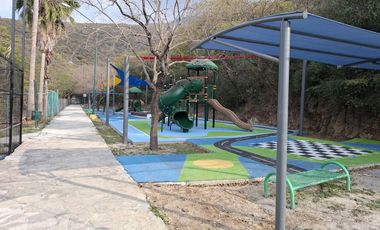 Terreno en Las Aguilas