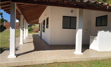 VENTA FINCA CARMEN VIBORAL- CERCA A VA PRINCIPAL