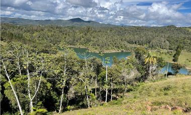 VENTA DE LOTE EN EL PEÑOL CON ACCESO A LA REPRESA