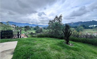 VENTA DE CASA CAMPESTE EN LA VEREDA CHAPARRAL - LA CEJA ANTIOQUIA