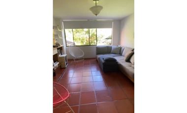 VENTA CASA CON LINDO JARDIN - EL POBLADO