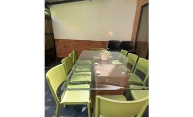 VENTA CASA CON LINDO JARDIN - EL POBLADO