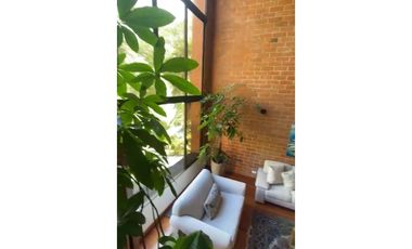 VENTA CASA CON LINDO JARDIN - EL POBLADO